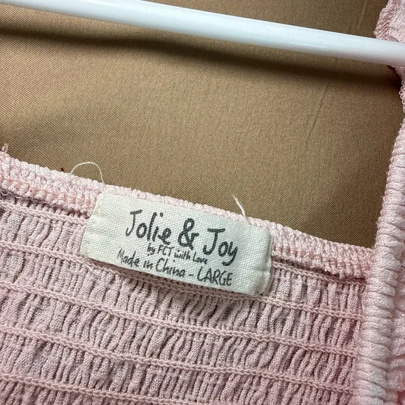 Elegant Ruffled Pink Crop Top - Picture 3 of 6